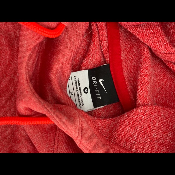 Nike Pullover - Picture 3 of 4